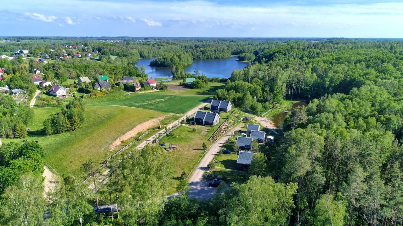 Osada Skoczkowo Komfortowe Domki Z Jacuzzi Nad Jeziorem- Sauna- Balia- Prywatny Staw Wedkarski Podiazy Esterno foto
