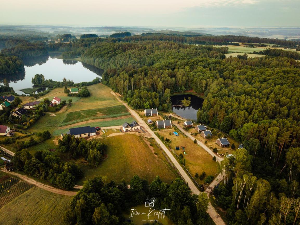 Osada Skoczkowo Komfortowe Domki Z Jacuzzi Nad Jeziorem- Sauna- Balia- Prywatny Staw Wedkarski Podiazy Esterno foto