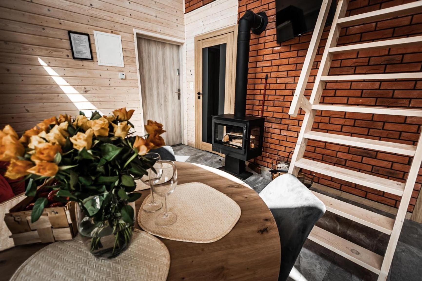 Osada Skoczkowo Komfortowe Domki Z Jacuzzi Nad Jeziorem- Sauna- Balia- Prywatny Staw Wedkarski Podiazy Esterno foto
