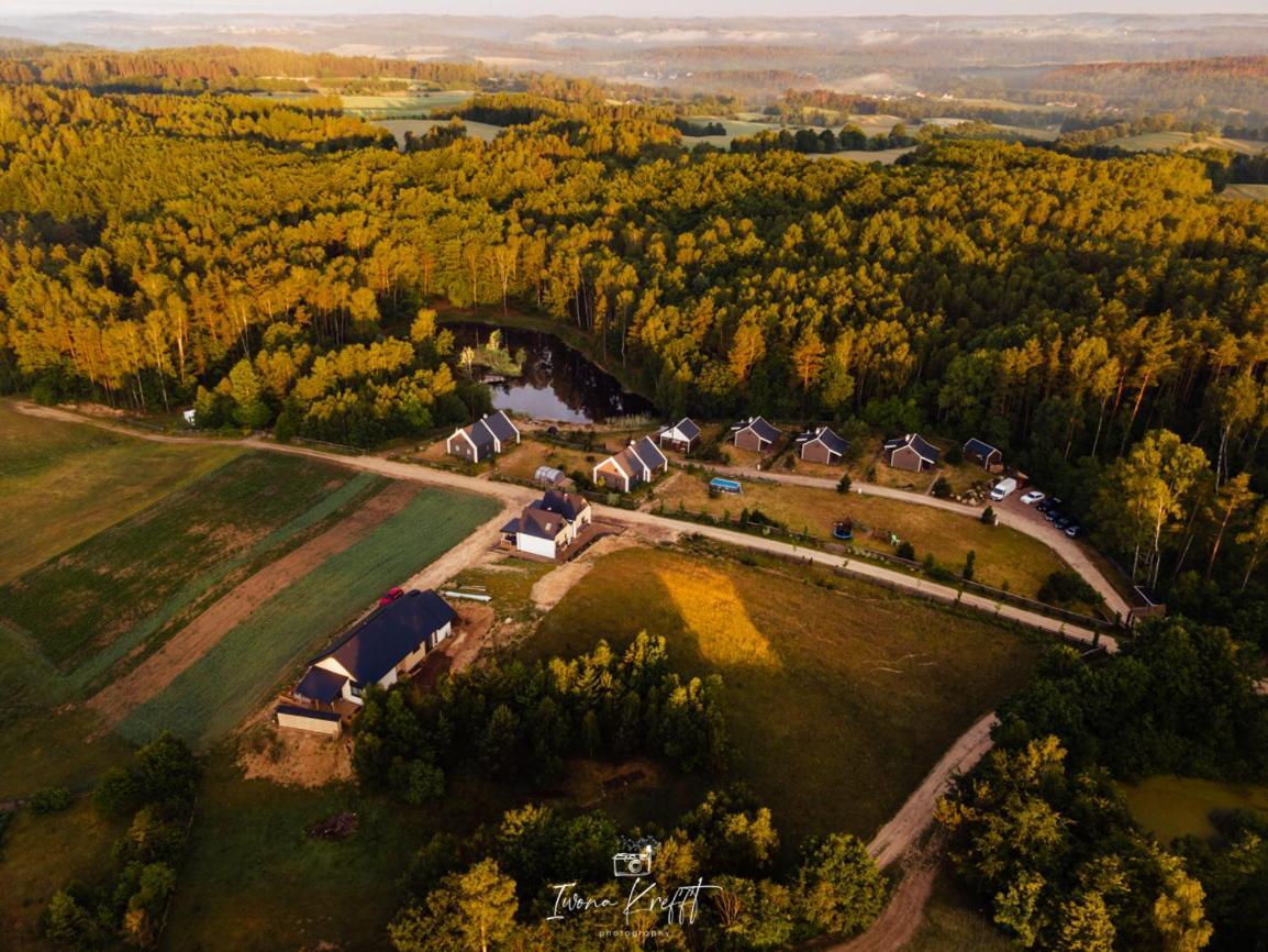 Osada Skoczkowo Komfortowe Domki Z Jacuzzi Nad Jeziorem- Sauna- Balia- Prywatny Staw Wedkarski Podiazy Esterno foto