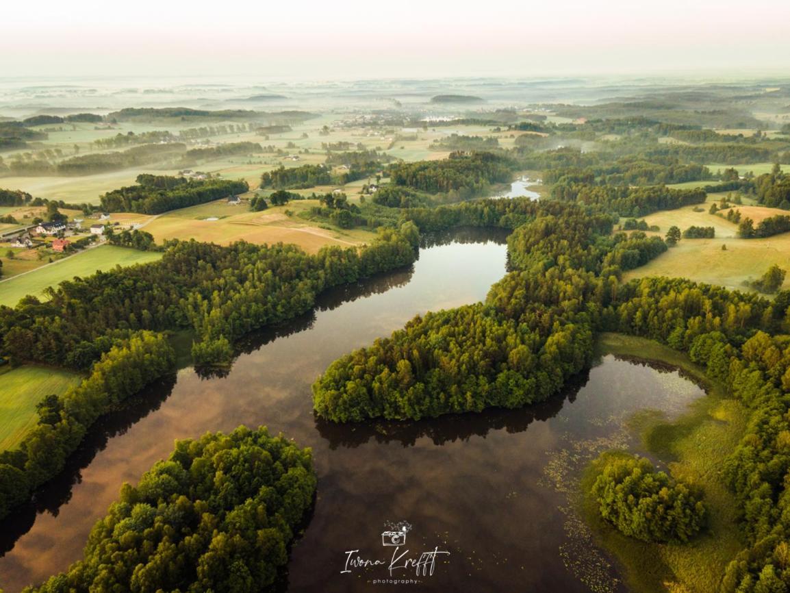 Osada Skoczkowo Komfortowe Domki Z Jacuzzi Nad Jeziorem- Sauna- Balia- Prywatny Staw Wedkarski Podiazy Esterno foto