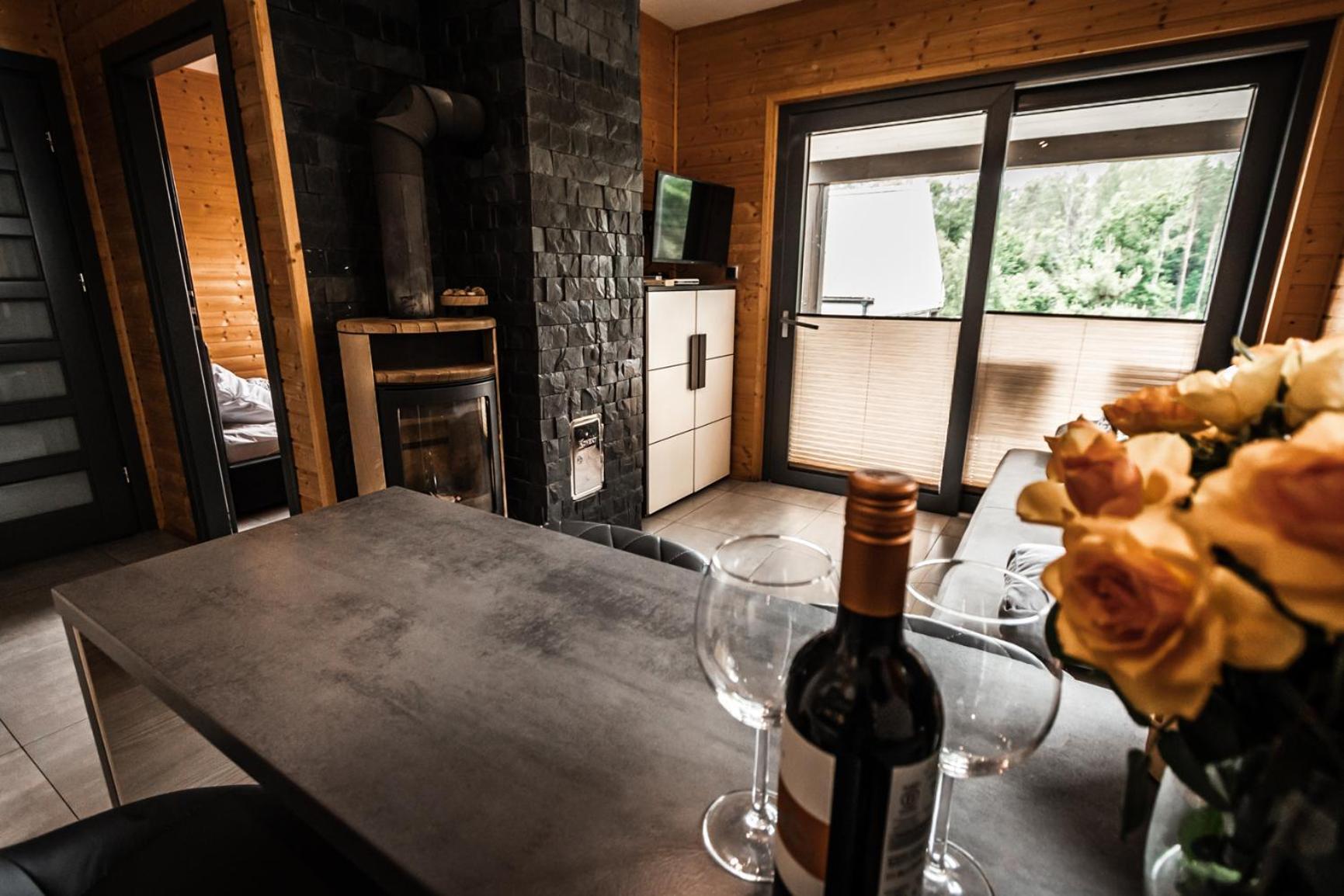 Osada Skoczkowo Komfortowe Domki Z Jacuzzi Nad Jeziorem- Sauna- Balia- Prywatny Staw Wedkarski Podiazy Esterno foto